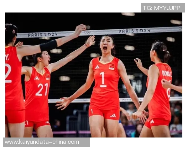 女排中国队与塞尔维亚巅峰对决展现实力与团队精神的精彩较量 女排中国队与塞尔维亚巅峰对决展现实力与团队精神的精彩较量