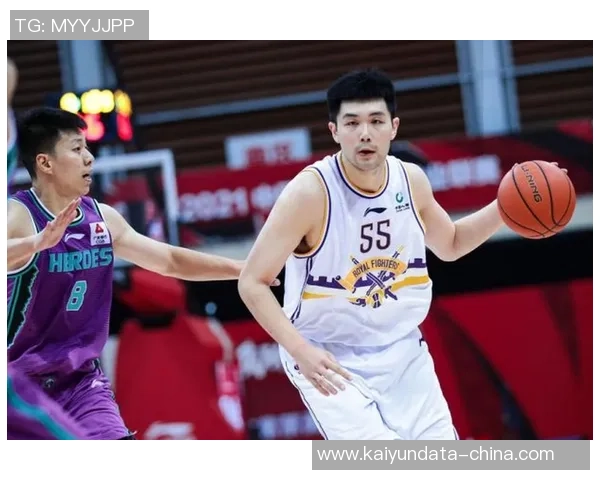 山东男篮与北控男篮激战正酣谁将赢得这场精彩对决的胜利